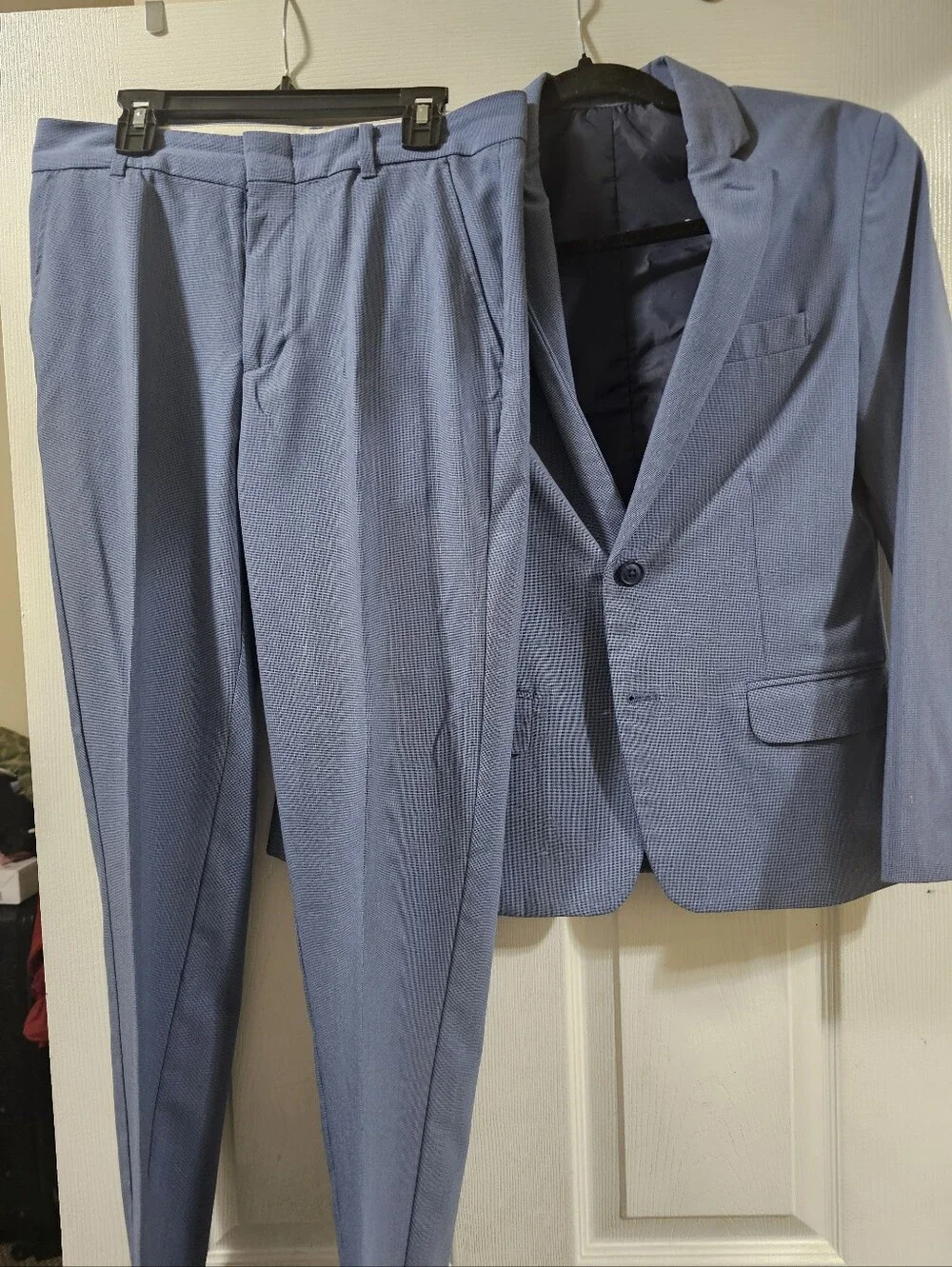 Van Heusen tailored light